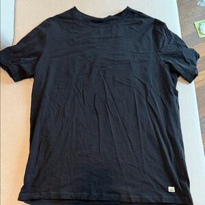 Vuori Black Short Sleeve Men's Tee